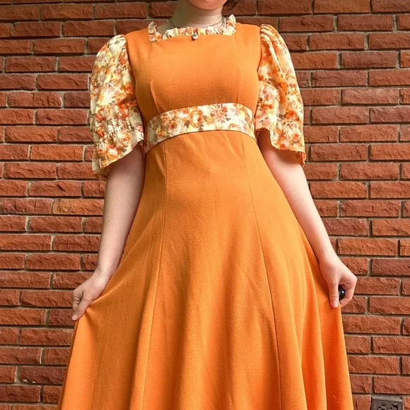 Handmade vintage cottagecore gown - Picture 2 of 15